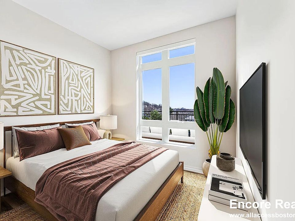 1st image of 817 Washington St #222