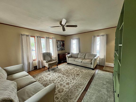 3rd image of 18A Garfield Street