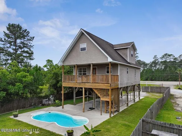 10412 Highway 603, Bay Saint Louis, MS 39520