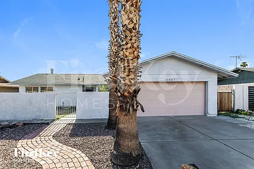 13807 N 52nd Ave Photo 1