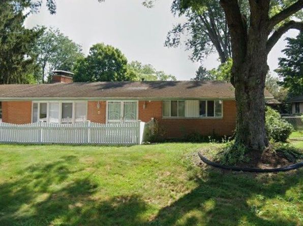 2338 Barnett Dr