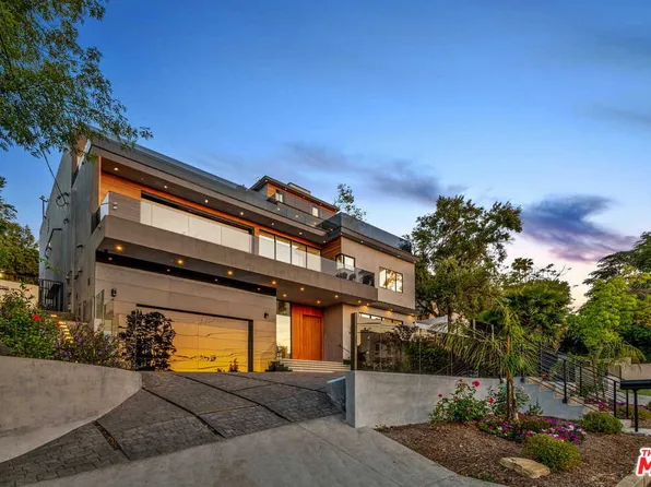 14582 Valley Vista Blvd, Sherman Oaks, CA 91403