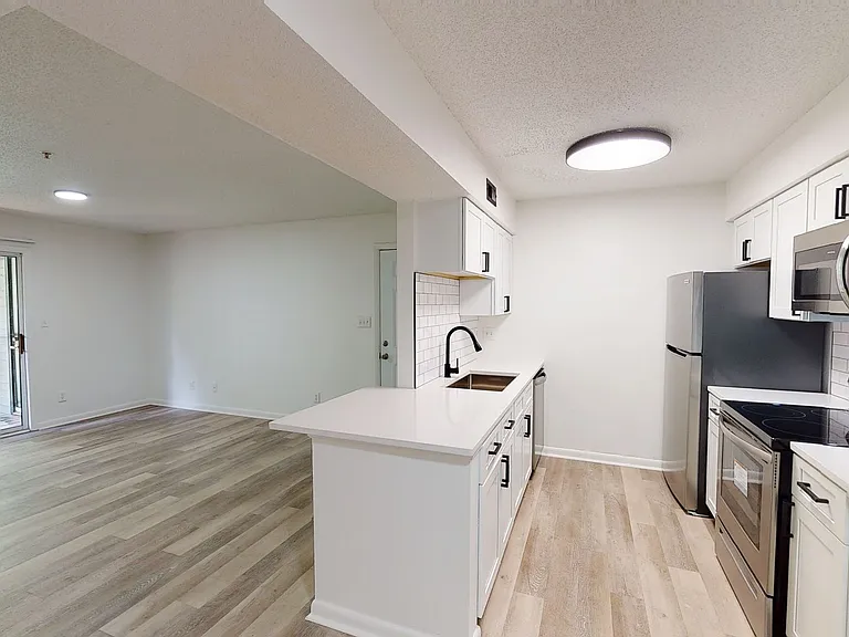 Wallace Terrace Apartments — Photo 11