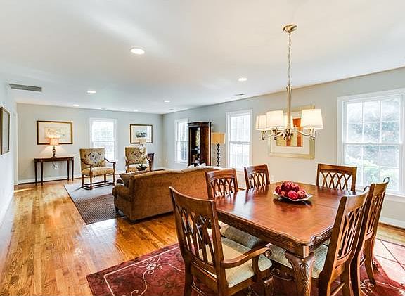 3rd image of 8005 Silverspring Dr