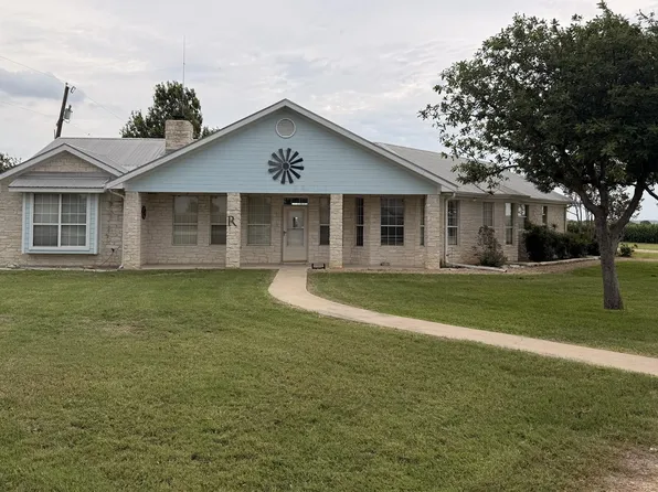 5600 Fm 1466, Coupland, TX 78615
