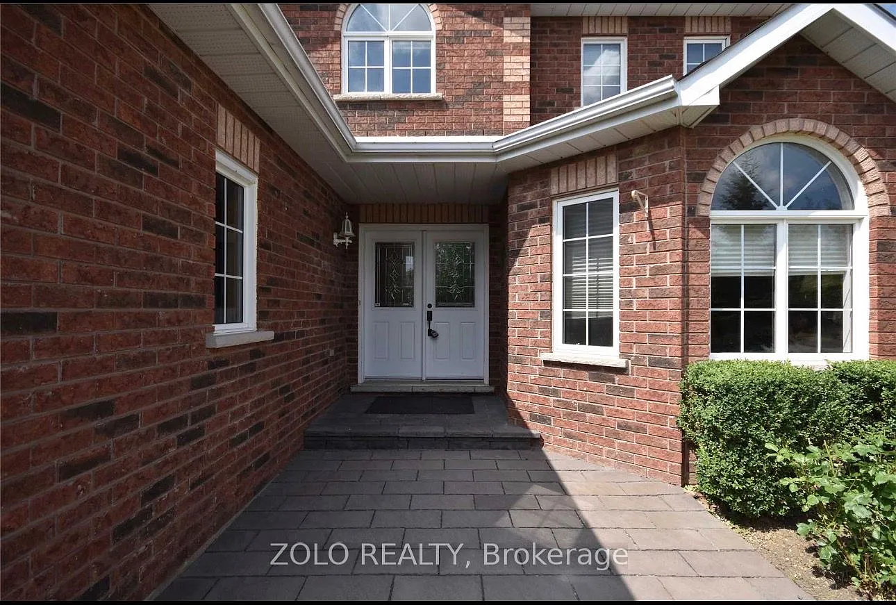 3 bed, $2,750 — Photo 2