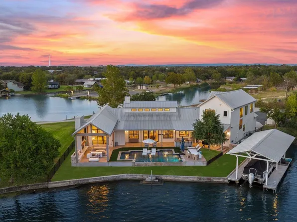 703 Woodland Hills, Granite Shoals, TX 78654