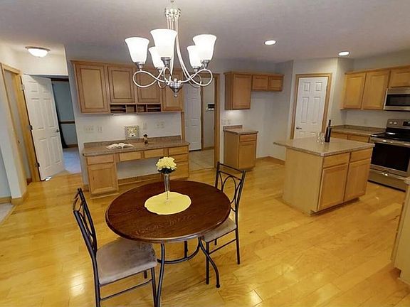 5th image of 5236 Greenbriar Ln