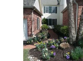 425 Springview Ln, Phoenixville, PA 19460