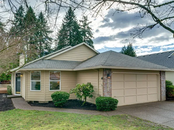 14349 SW Fanno Creek Ct, Tigard, OR 97224