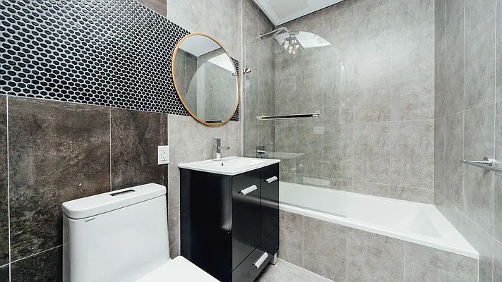 Rented by Nooklyn NYC LLC | media 32