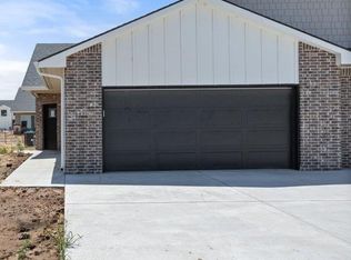 12195 W Swift Fox St, Wichita, KS 67223