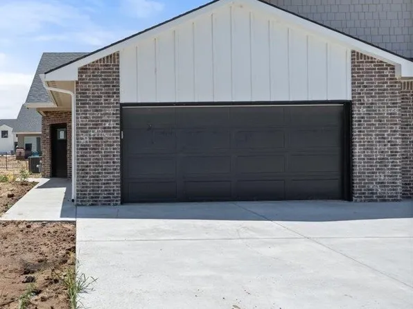 12195 W Swift Fox St, Wichita, KS 67223
