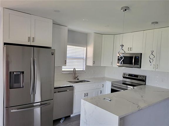 2nd image of 605 Brittany Park #M