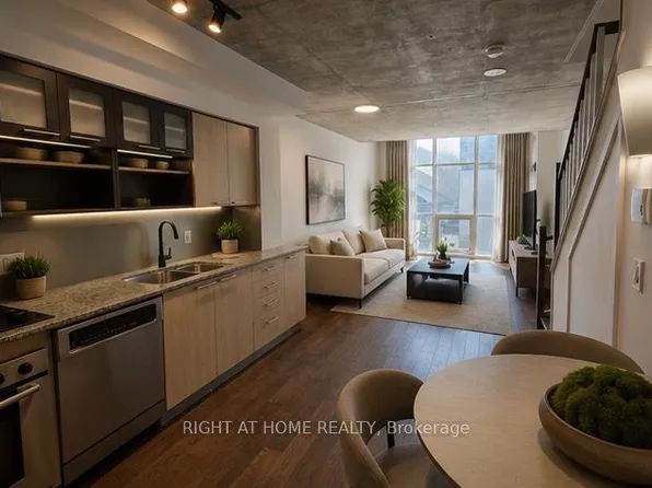 36 Blue Jays Way, Toronto, ON