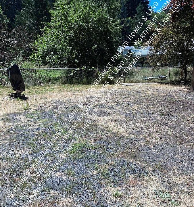 1st image of 3552 Lakehurst Dr NW