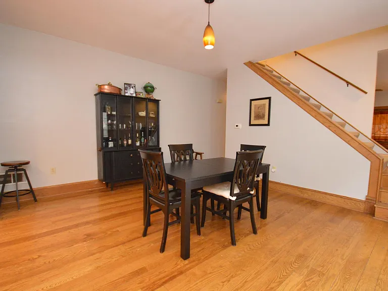 717 Copeland St — Photo 10