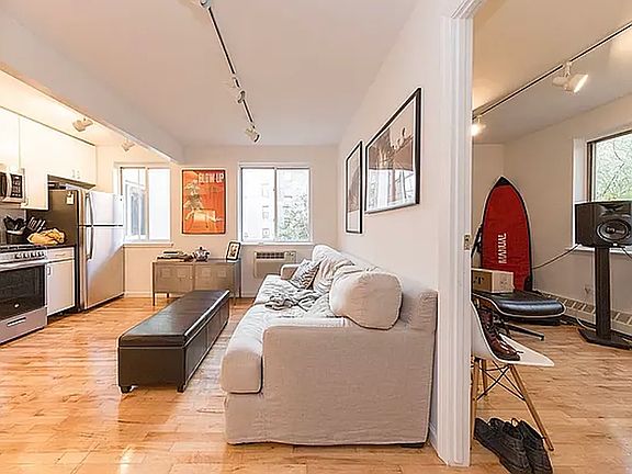 4th image of 319 E 8th St APT 3C