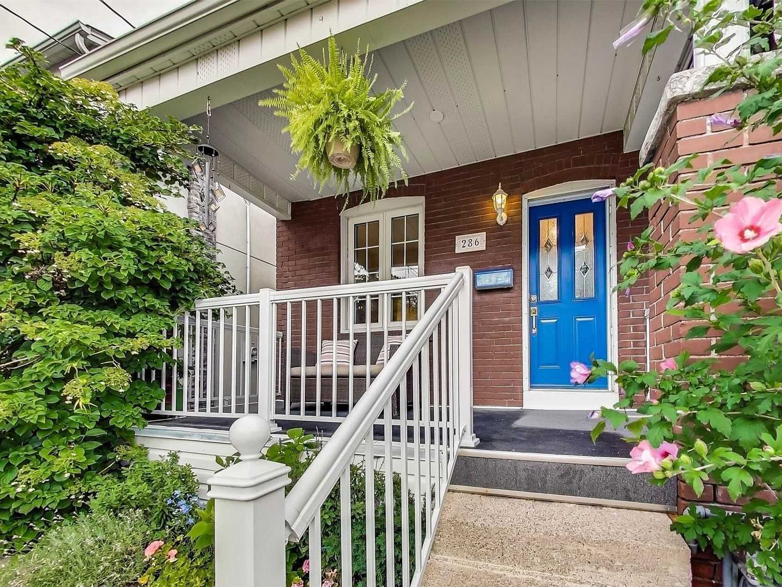 286 Springdale Blvd, Toronto, ON M4C 2A2 Zillow