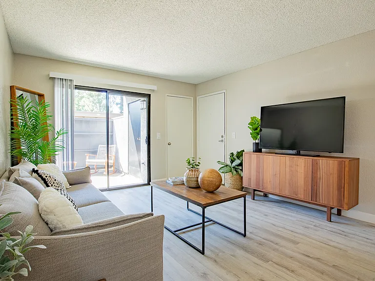 Metro 3610 Apartments — Photo 12
