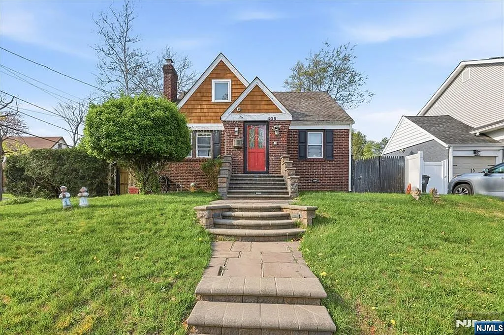 2 bed, 2.0 bath, $3,600 — Photo 1