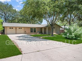 412 Cordoba Dr, Universal City, TX 78148