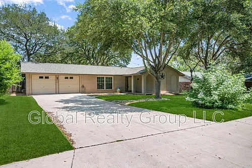 412 Cordoba Dr Photo 1