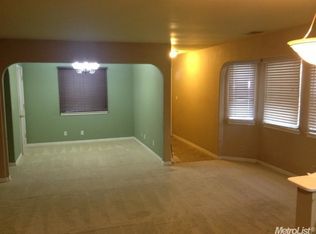2501 33rd St, Sacramento, CA 95817