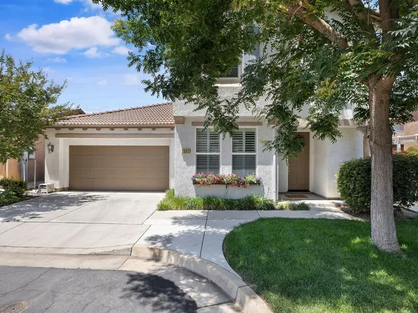 1537 N Asciano Court, Visalia, CA 93291