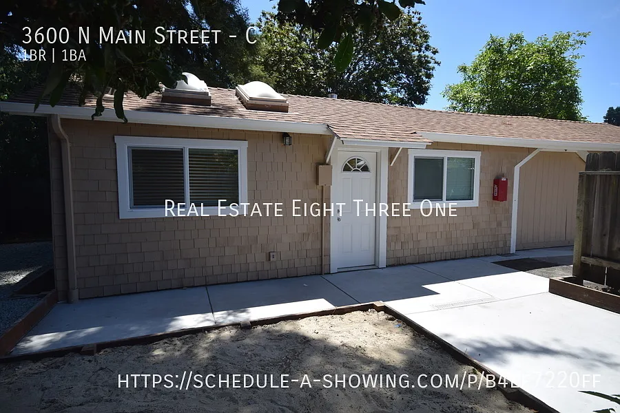 Newly Remodeled Soquel 1 Bedroom / 1 Bath House with One Car Garage — Photo 2