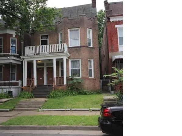 5210 Enright Ave, Saint Louis, MO 63108