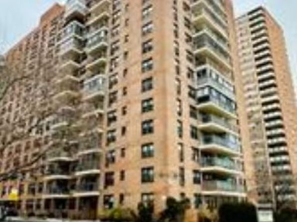 42-55 Colden St #16P