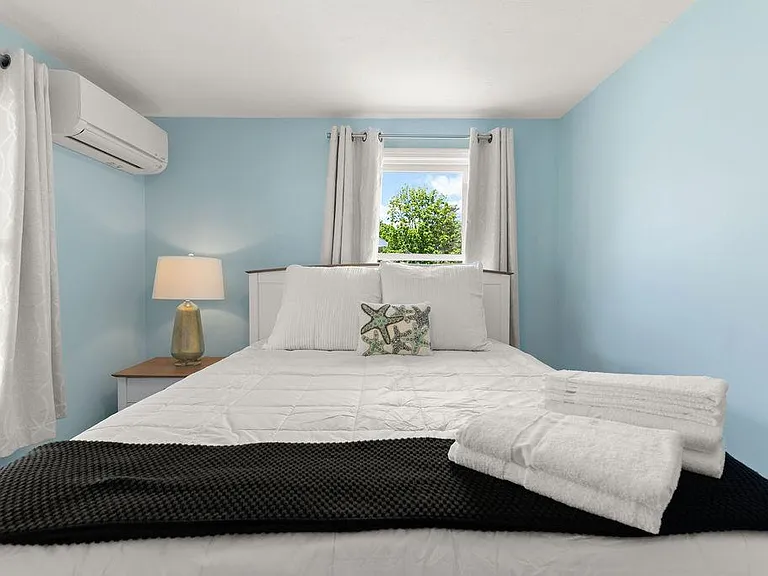911 Ocean Blvd #7 — Photo 30