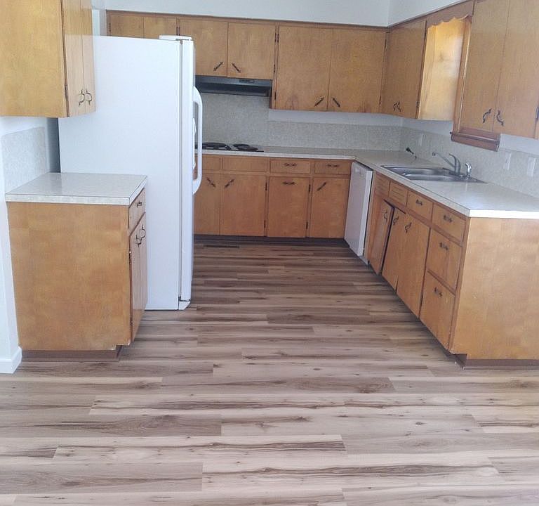 1st image of 215 N Highland Terrace St