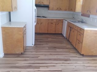 215 N Highland Terrace St, Goodman, MO 64843