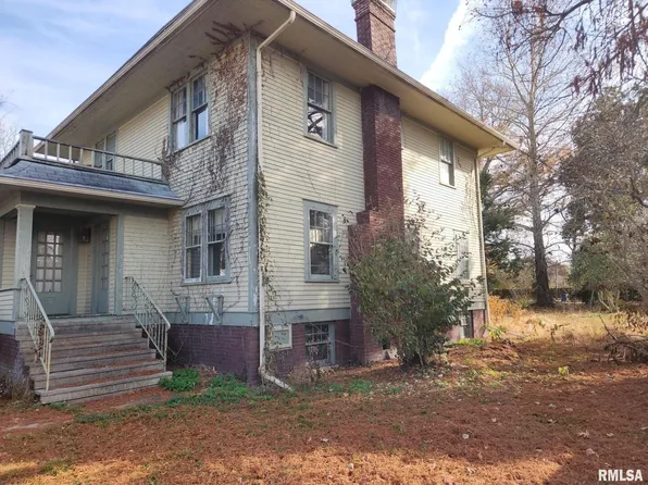 104 Joplin St, Benton, IL 62812