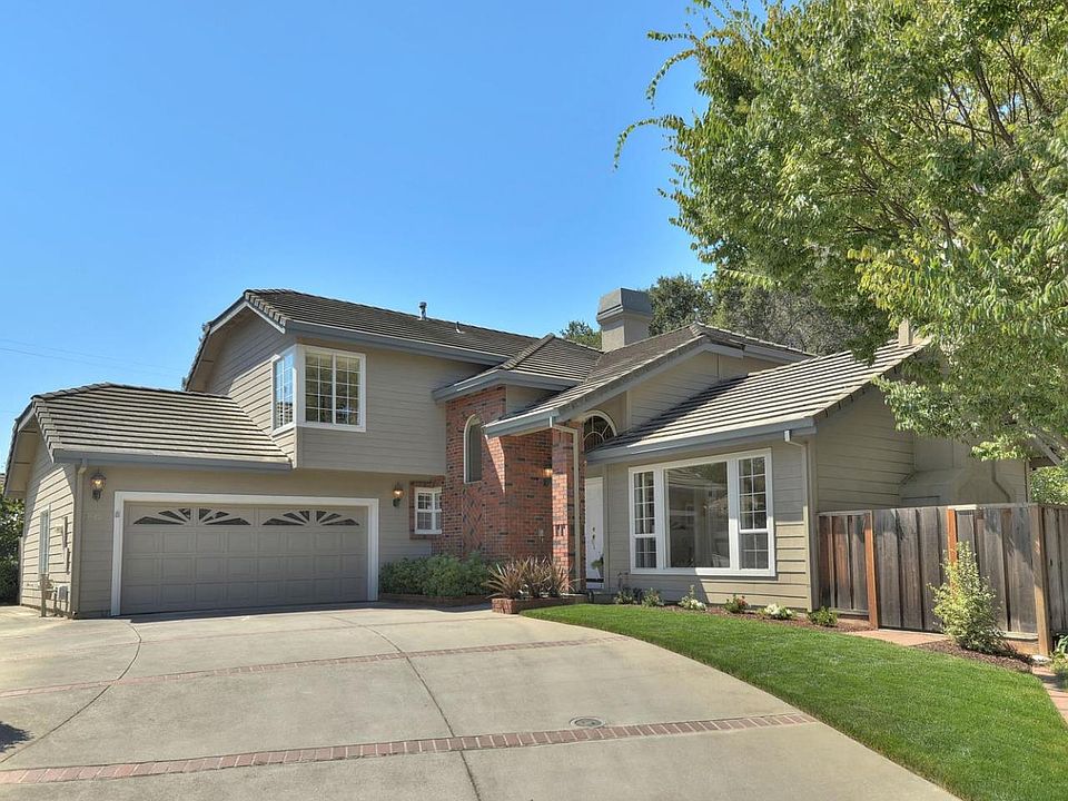 1st image of 10475 San Fernando Ave