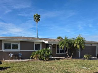 12200 4th St E, Treasure Island, FL 33706