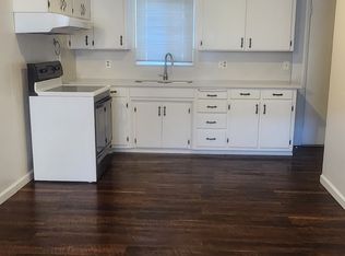 9662 Eisenbeisz St #B, Elk Grove, CA 95624