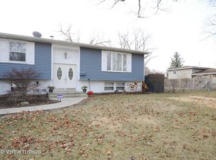 1917 Carmel Blvd, Zion, IL