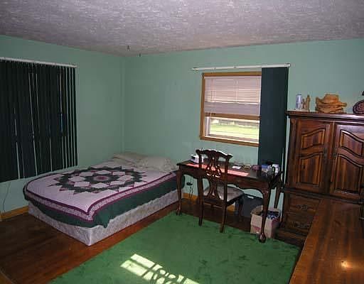 5th image of 281 N Greenview Ave