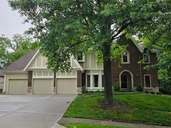 5500 NW 62nd St, Kansas City, MO 64151