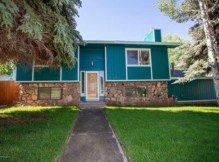 3702 Red Bluff Ln, Glenwood Springs, CO 81601