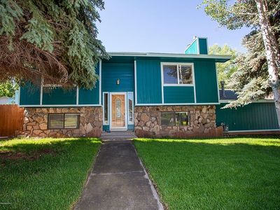 3702 Red Bluff Ln, Glenwood Springs, CO, 81601