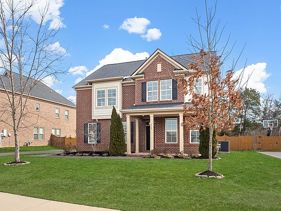 3rd image of 717 Harpers Mill Dr