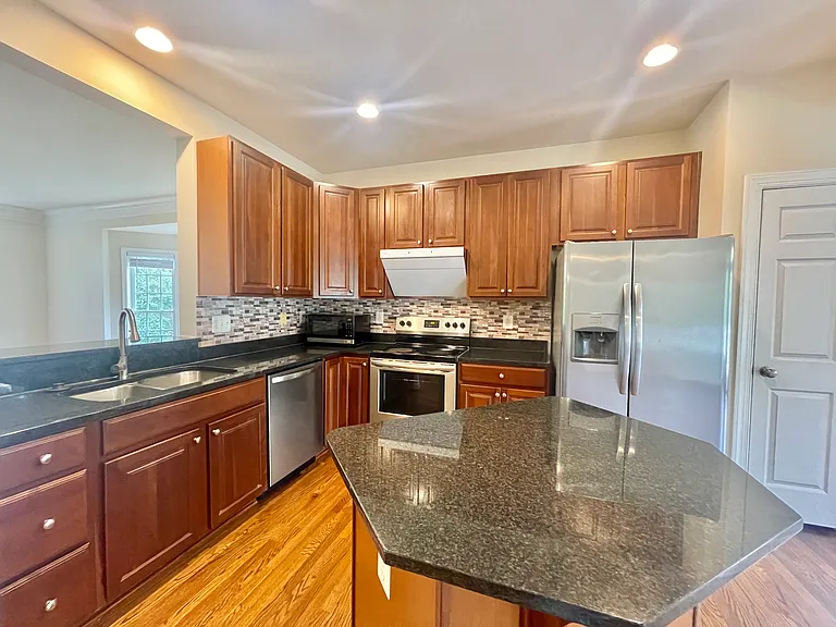 3514 Tabard Ln — Photo 38