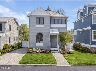 6 Cook Street, Monmouth Beach, NJ 07750