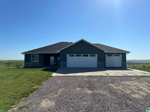 23302 Jade Ave, Merrill, IA 51038