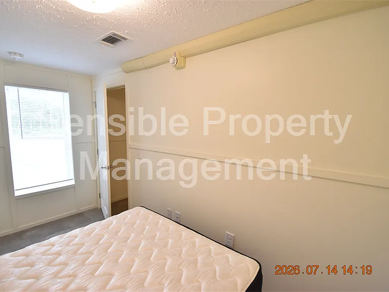 6560 W Avocado St — Photo 11