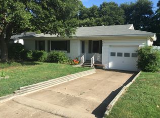 777 Ruth Ln, Hurst, TX 76053